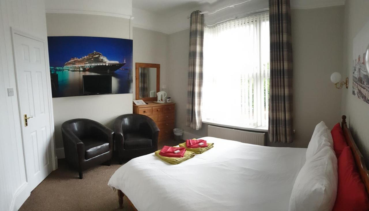 Bed and Breakfast Madison House Southampton Exteriér fotografie